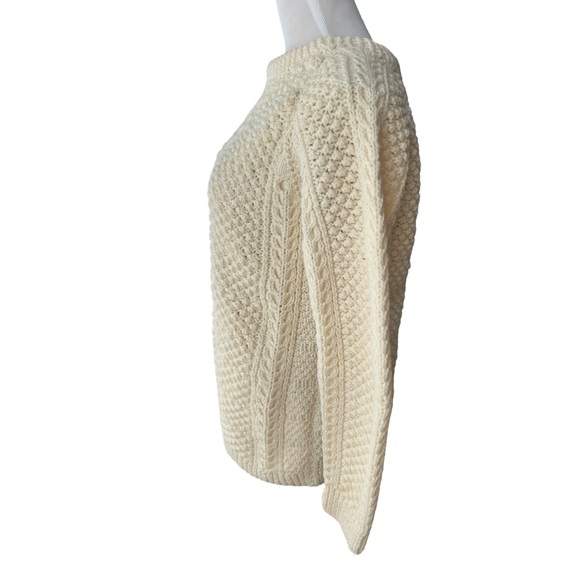 Vintage Handmade sweater, Irish Cable knit Sweater - Picture 4 of 8